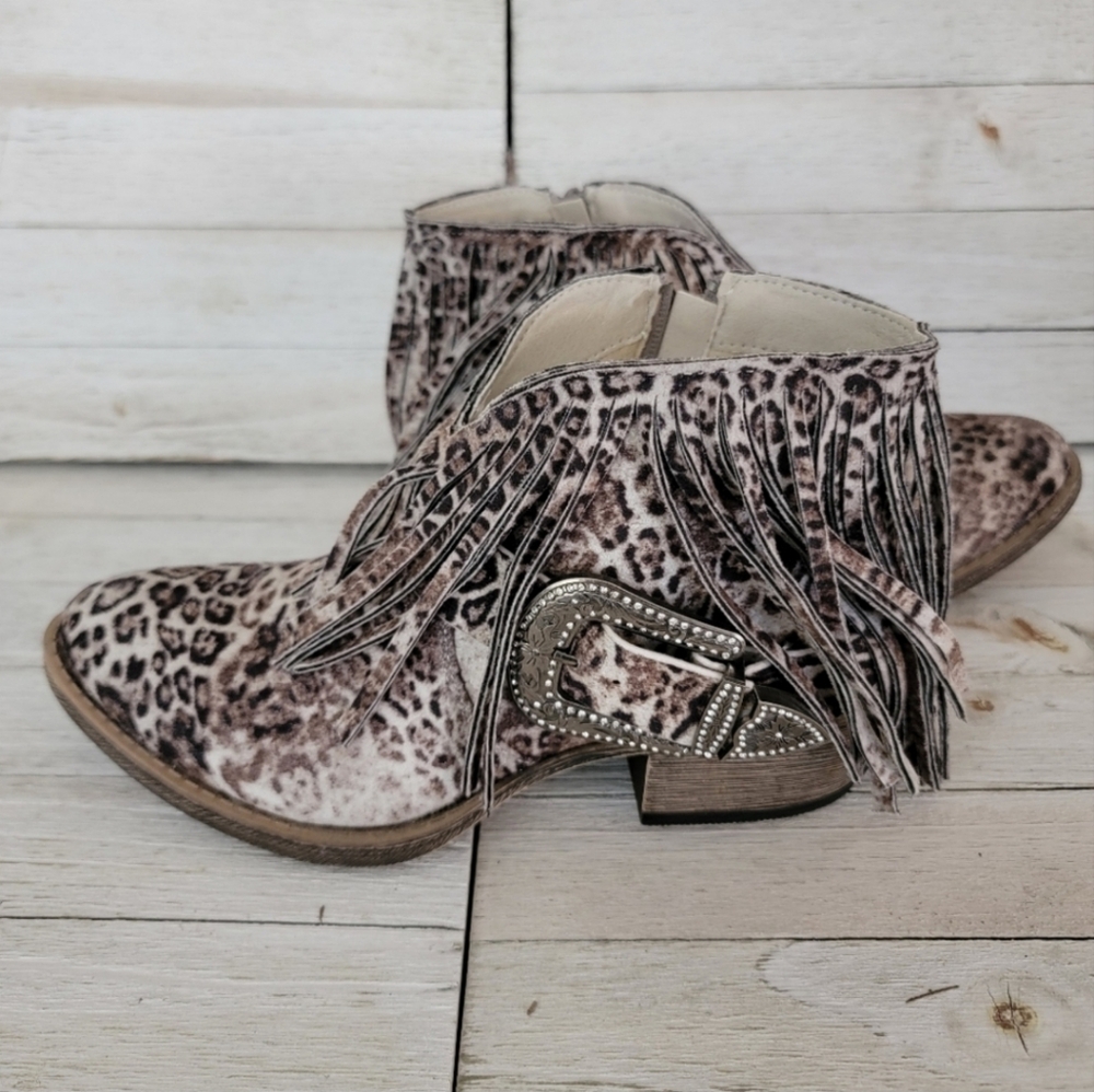 Very G western booties